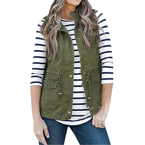 Market & Spruce Jackets & Blazers - EUC Market & Spruce Jahana Cargo Zip Up Hooded Vest Size Medium